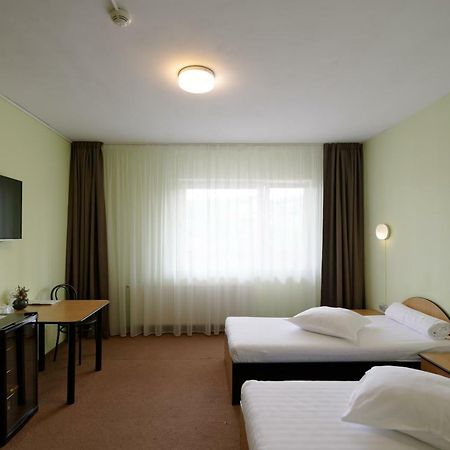 Hôtel Vila Rosa 2 à Cluj-Napoca Extérieur photo